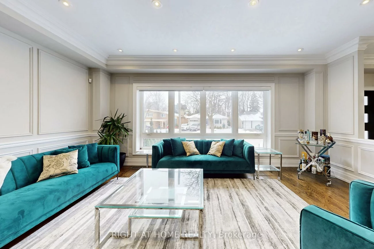 129, Meadowbank, Islington-City Centre West, Toronto