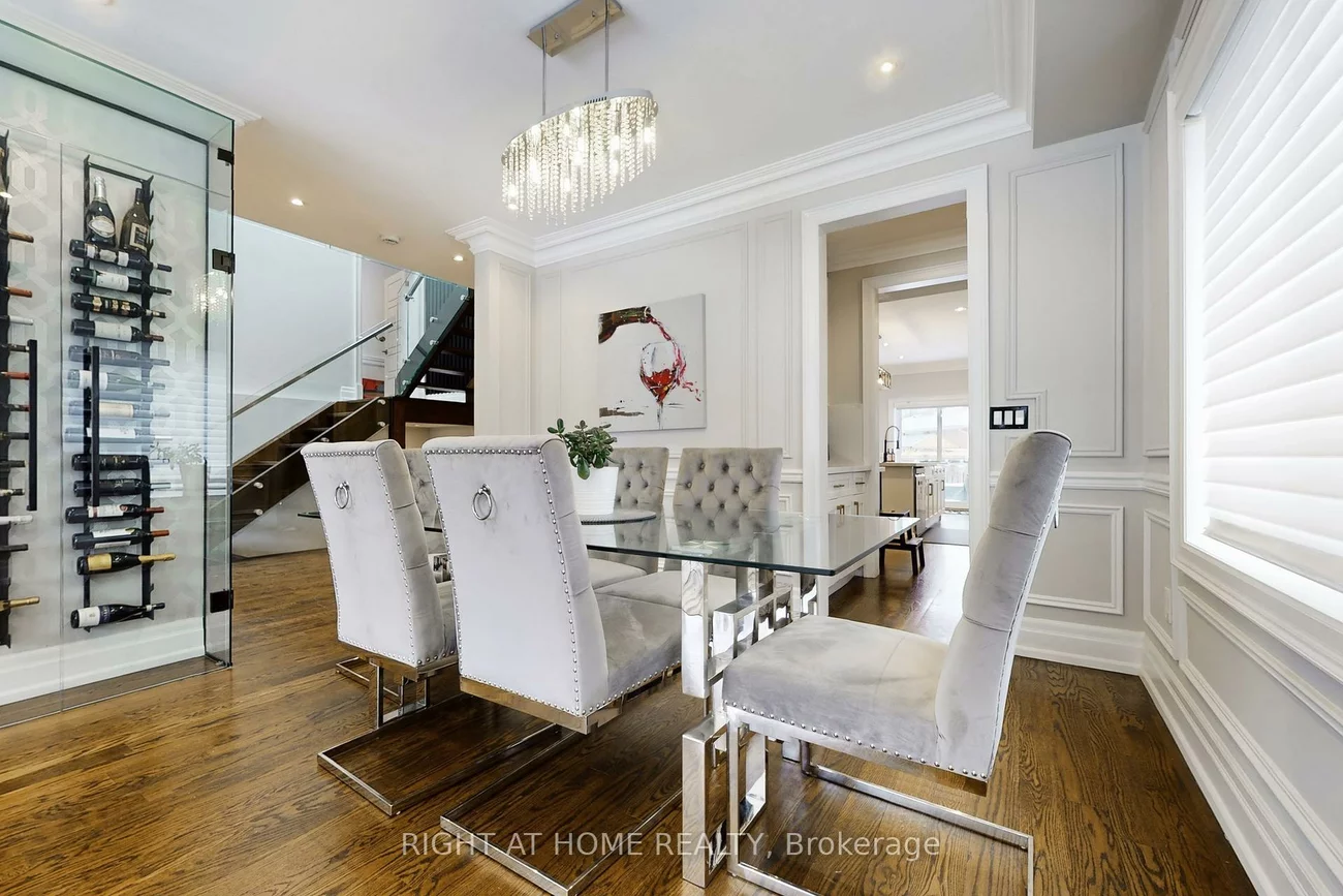 129, Meadowbank, Islington-City Centre West, Toronto