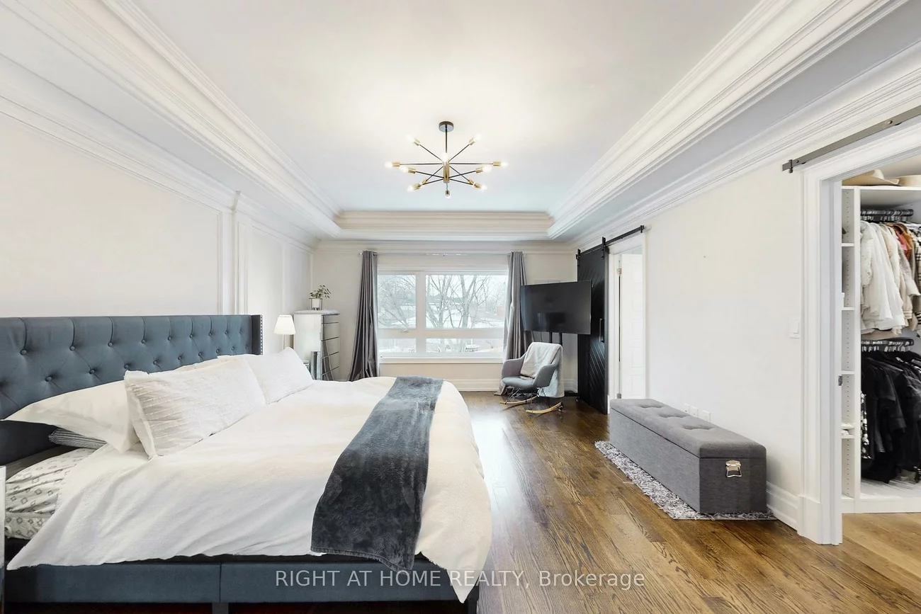 129, Meadowbank, Islington-City Centre West, Toronto