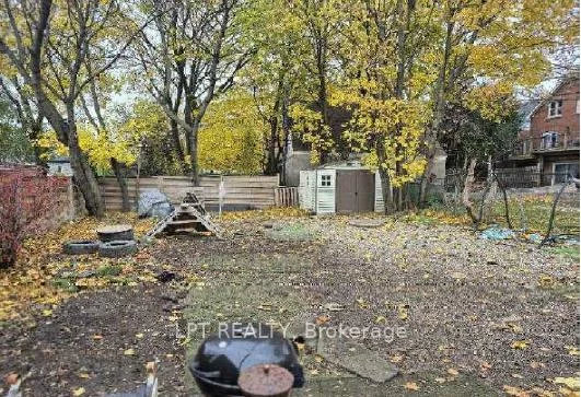 3, Raymore, Humber Heights, Toronto