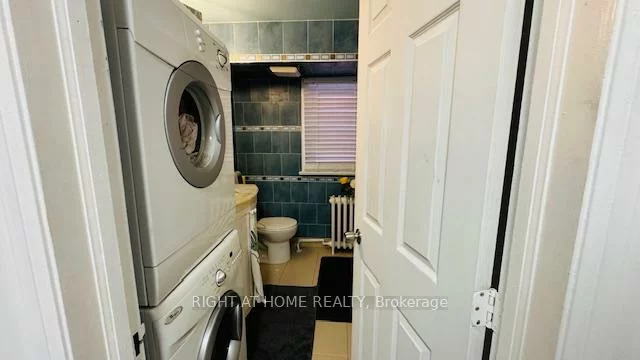 349, Kipling, New Toronto, Toronto