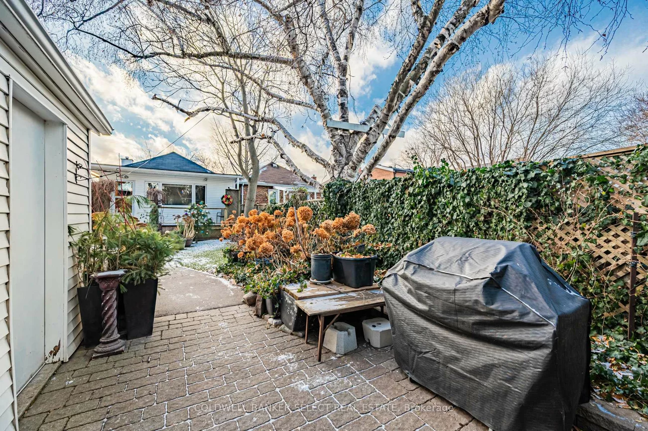 125, Fourth, New Toronto, Toronto