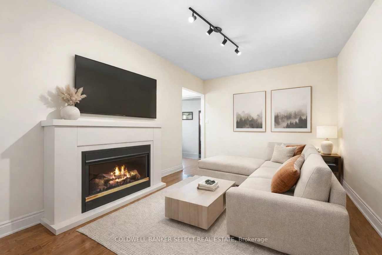 125, Fourth, New Toronto, Toronto