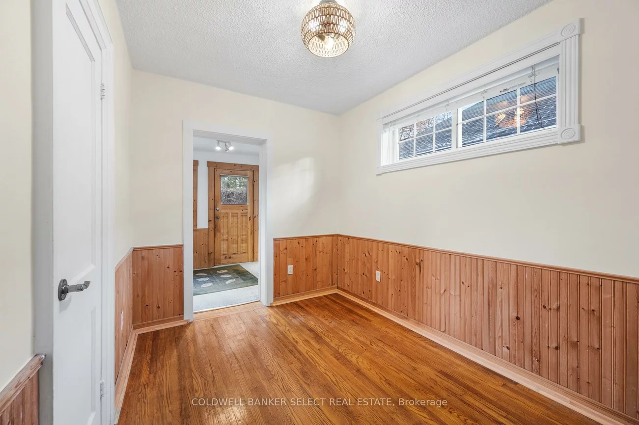 125, Fourth, New Toronto, Toronto