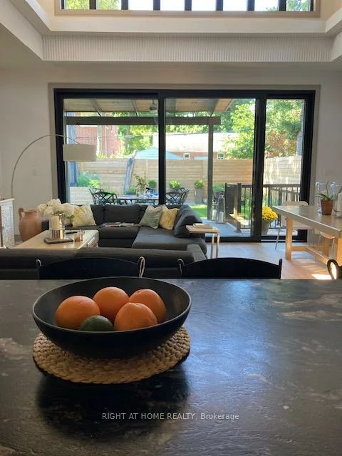 118, Martin Grove, Islington-City Centre West, Toronto