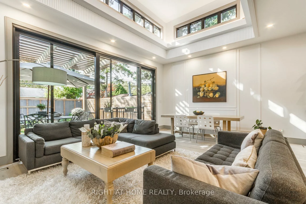 118, Martin Grove, Islington-City Centre West, Toronto