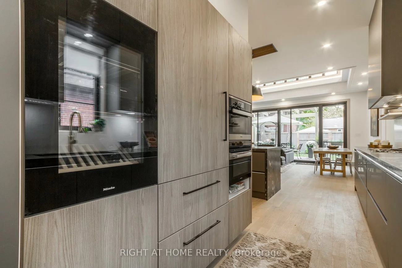 118, Martin Grove, Islington-City Centre West, Toronto