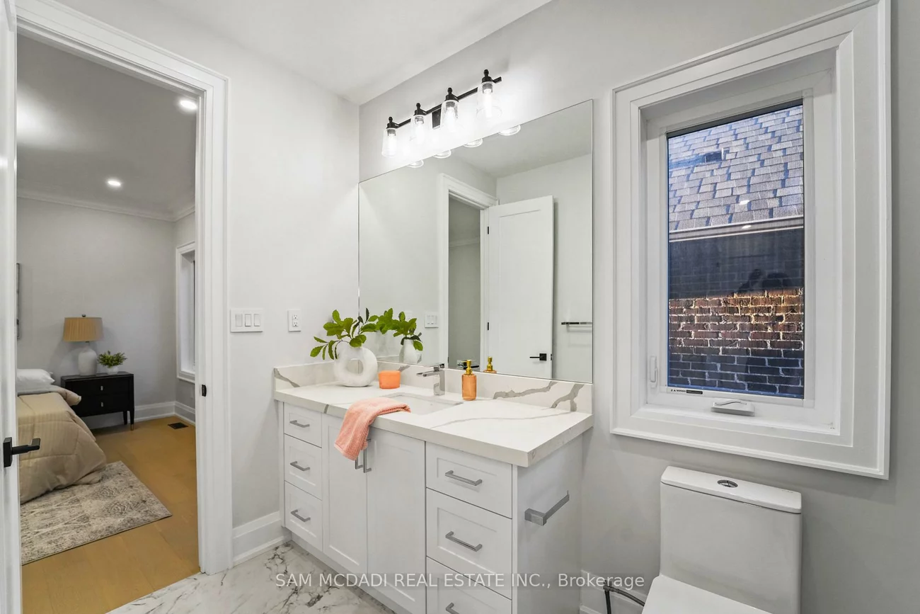 303, Delta, Alderwood, Toronto