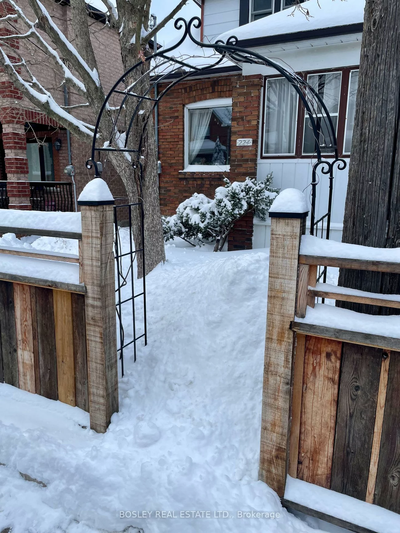 224, Rosethorn, Keelesdale-Eglinton West, Toronto