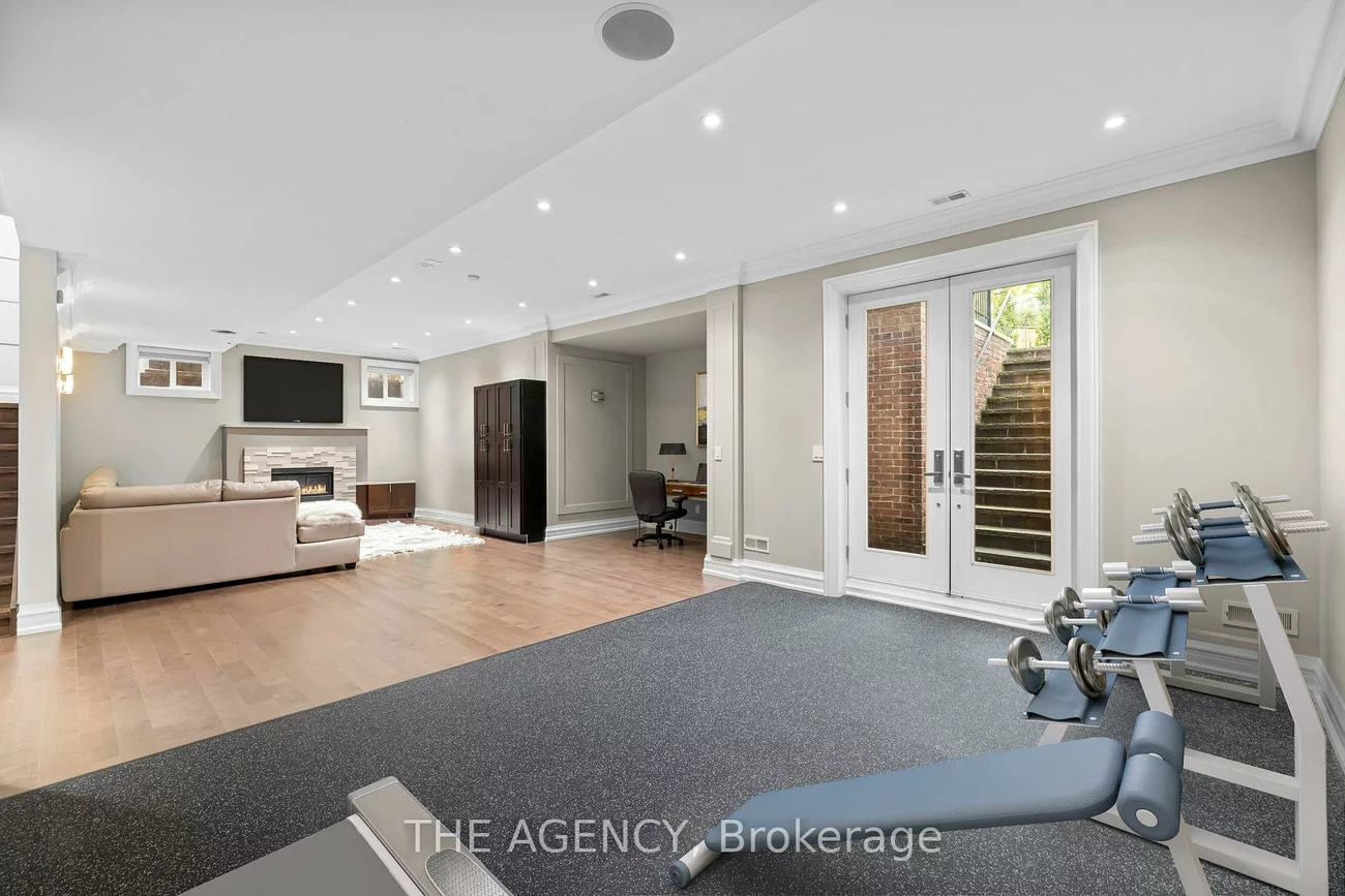 11, Burrows, Islington-City Centre West, Toronto