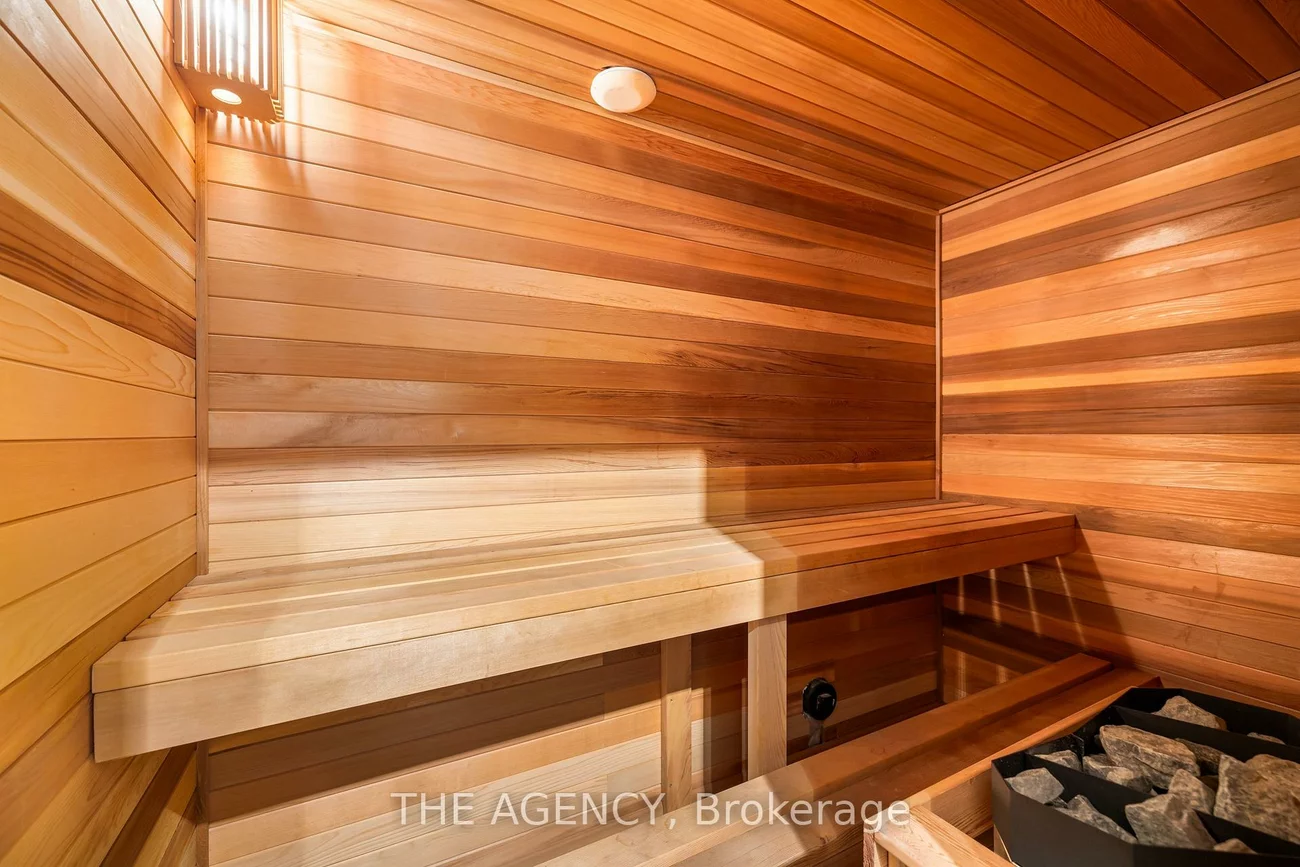 11, Burrows, Islington-City Centre West, Toronto