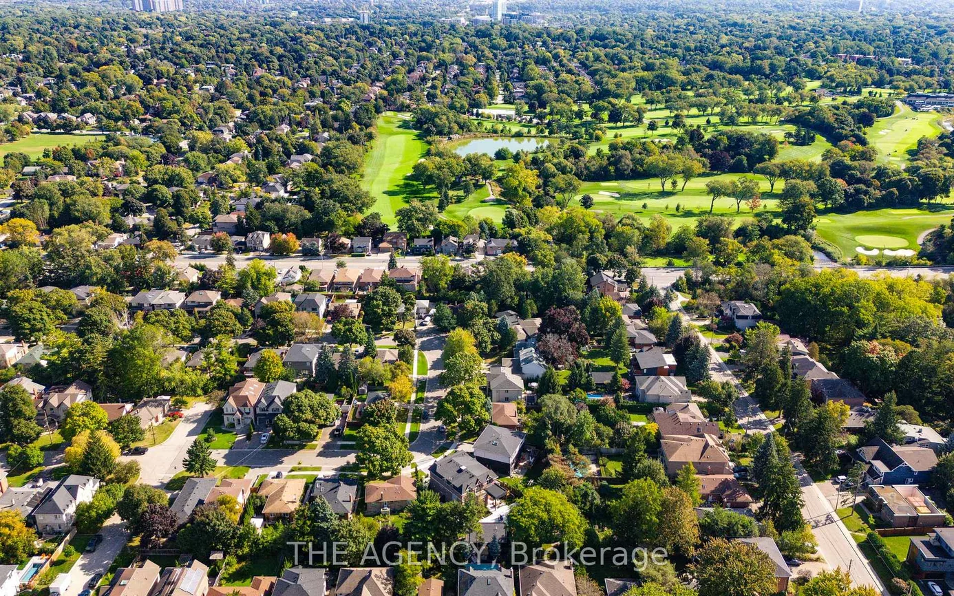 11, Burrows, Islington-City Centre West, Toronto