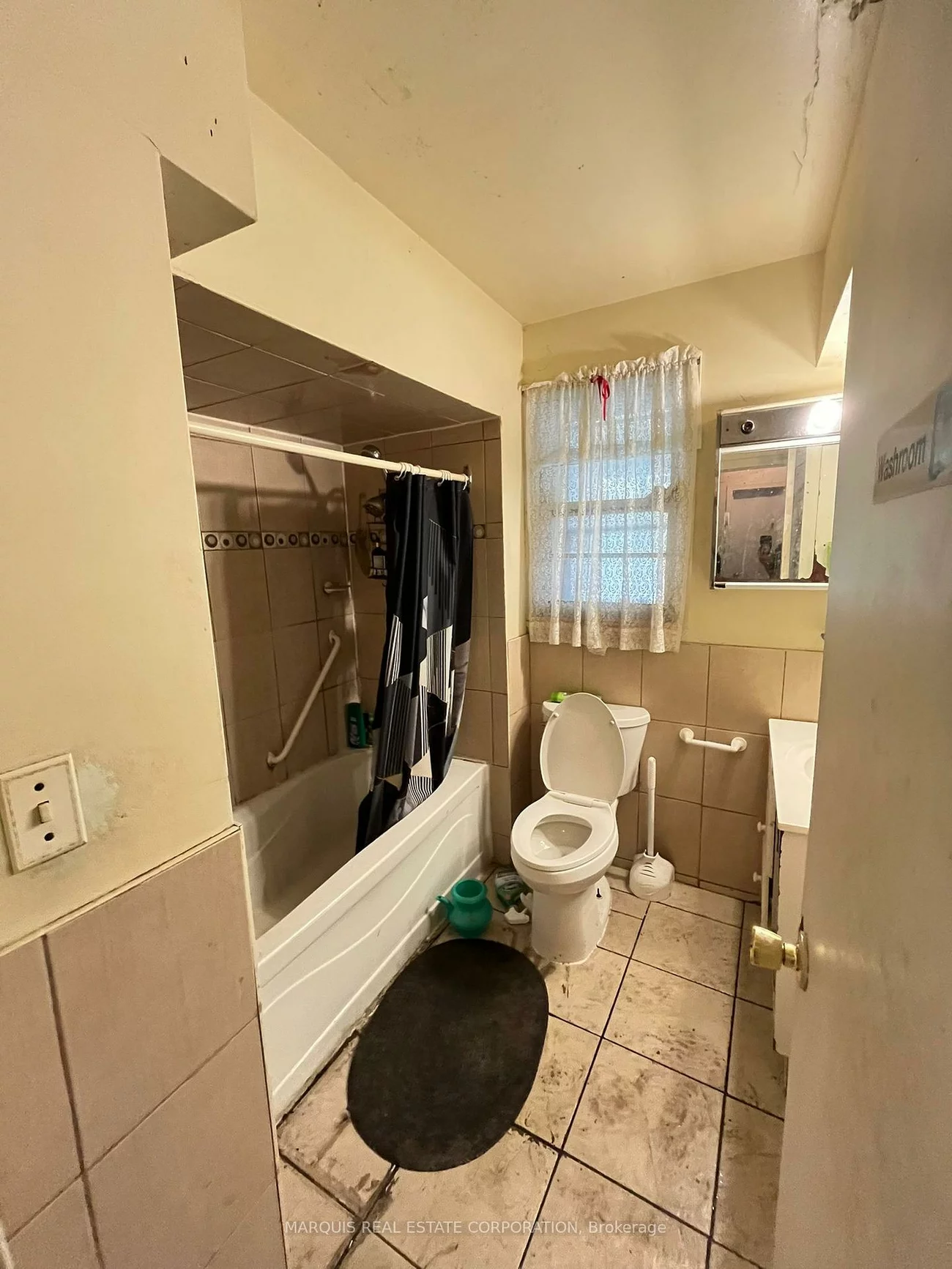 14, Cardell, Humberlea-Pelmo Park W4, Toronto