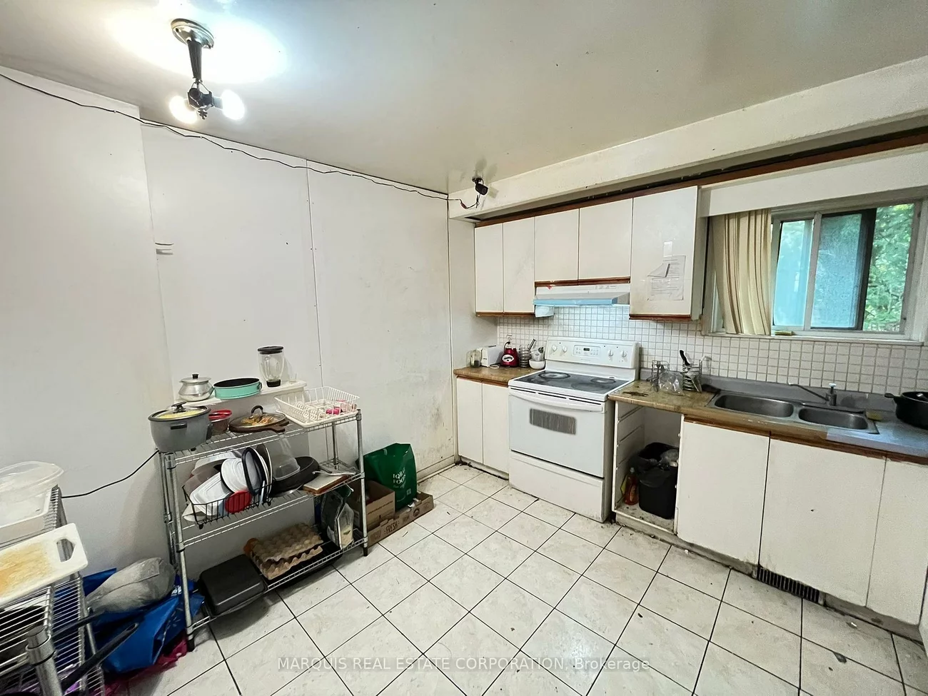 14, Cardell, Humberlea-Pelmo Park W4, Toronto