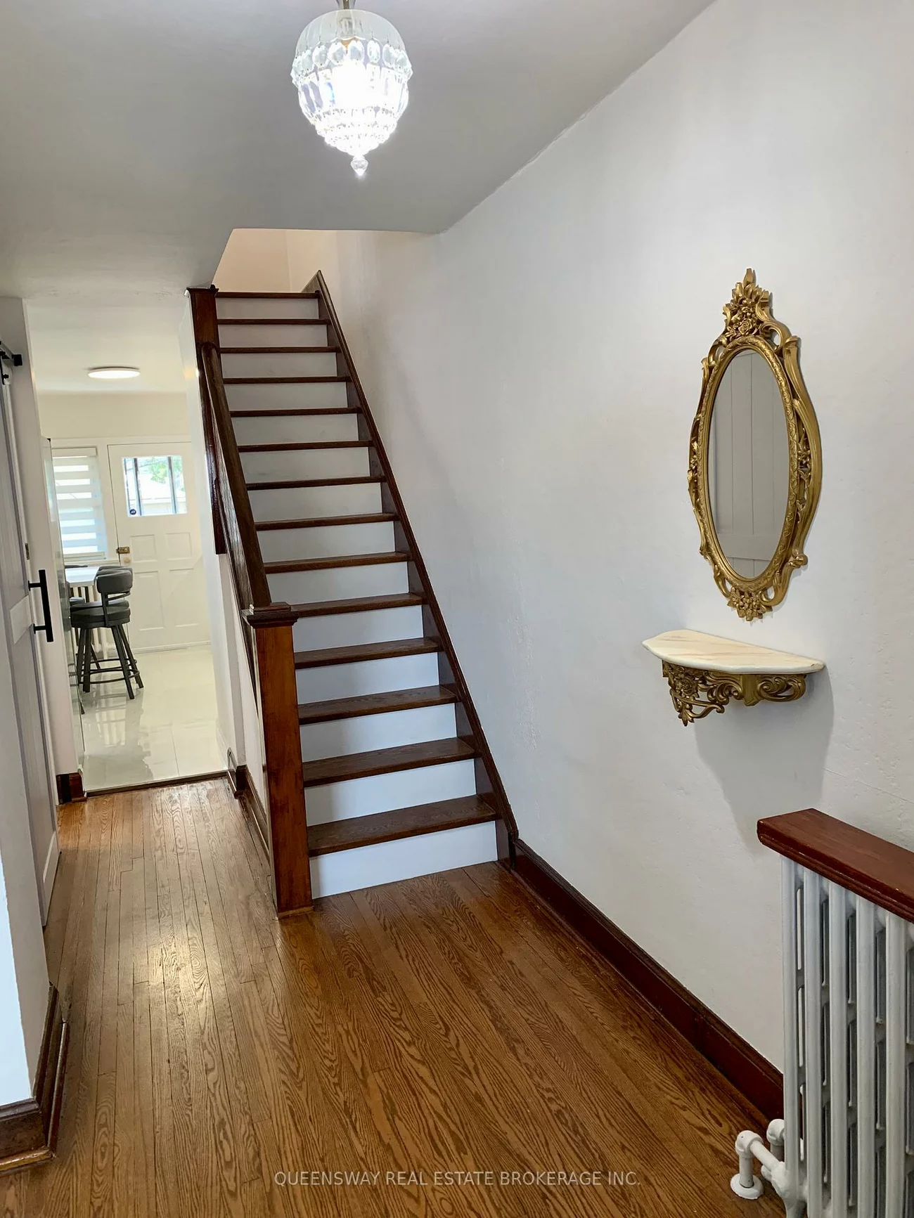 420, Jane, Lambton Baby Point, Toronto