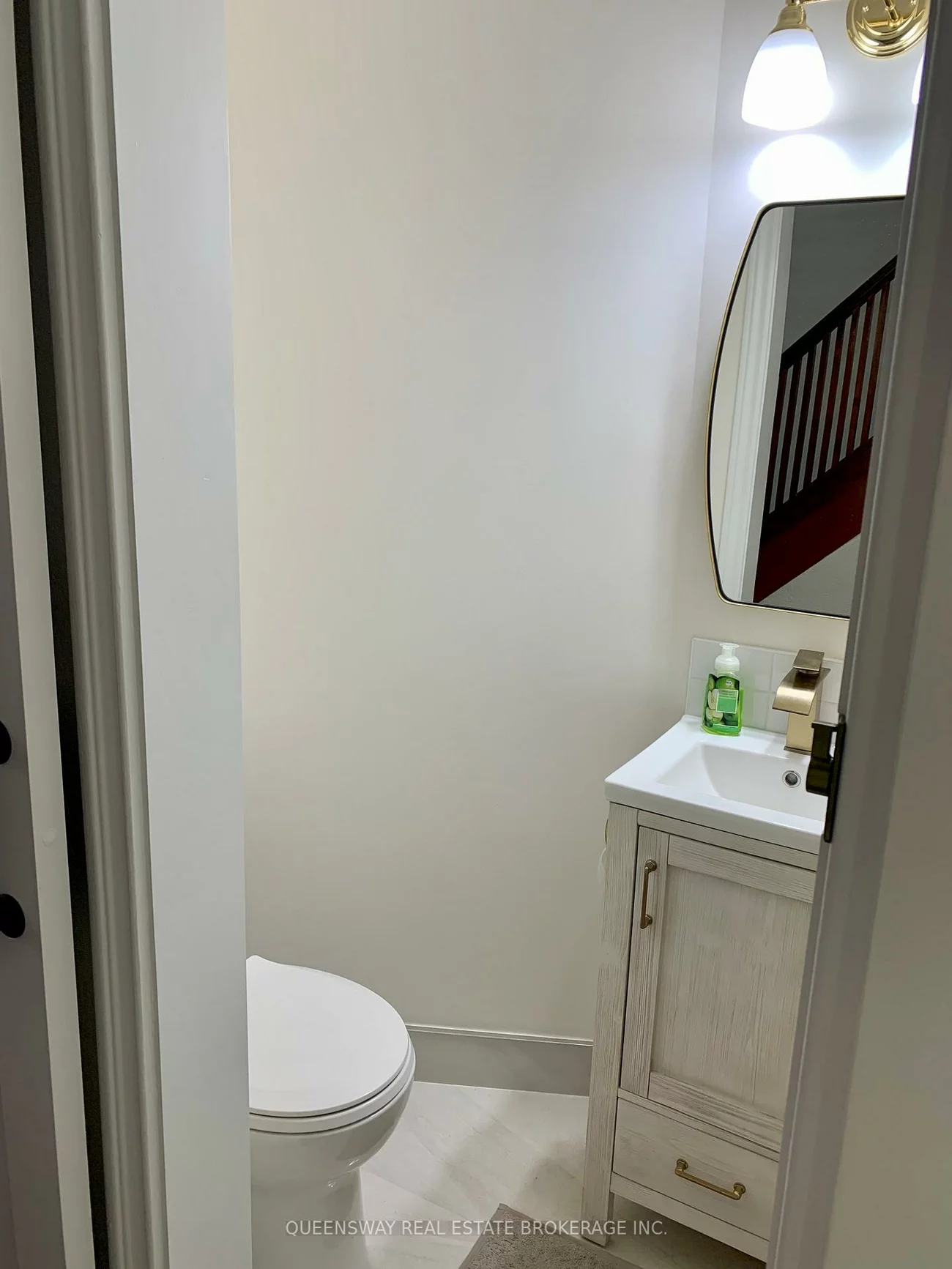 420, Jane, Lambton Baby Point, Toronto