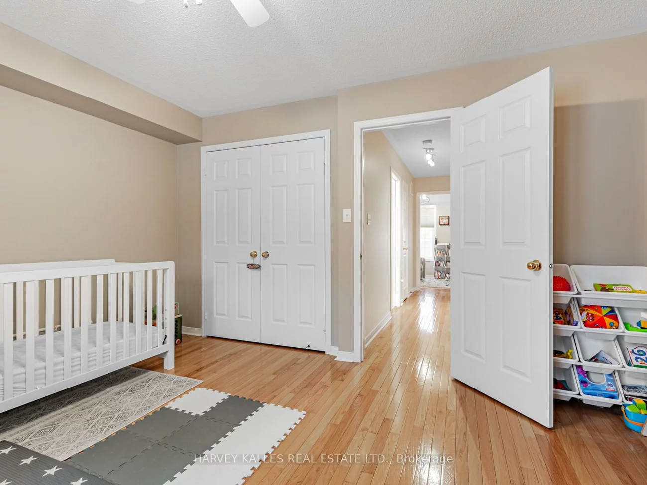 983, Roselawn, Briar Hill-Belgravia, Toronto