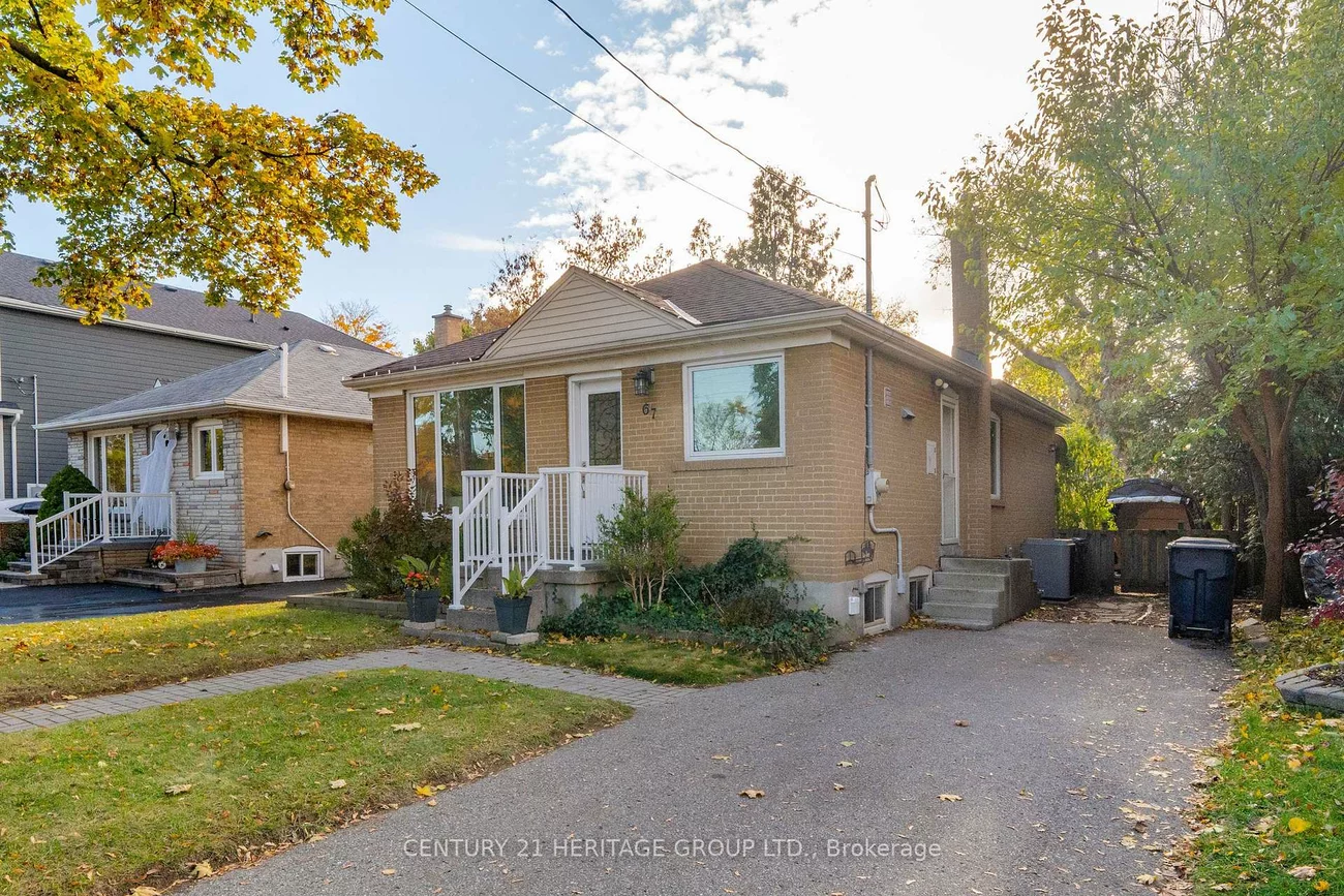 67, Savona, Alderwood, Toronto
