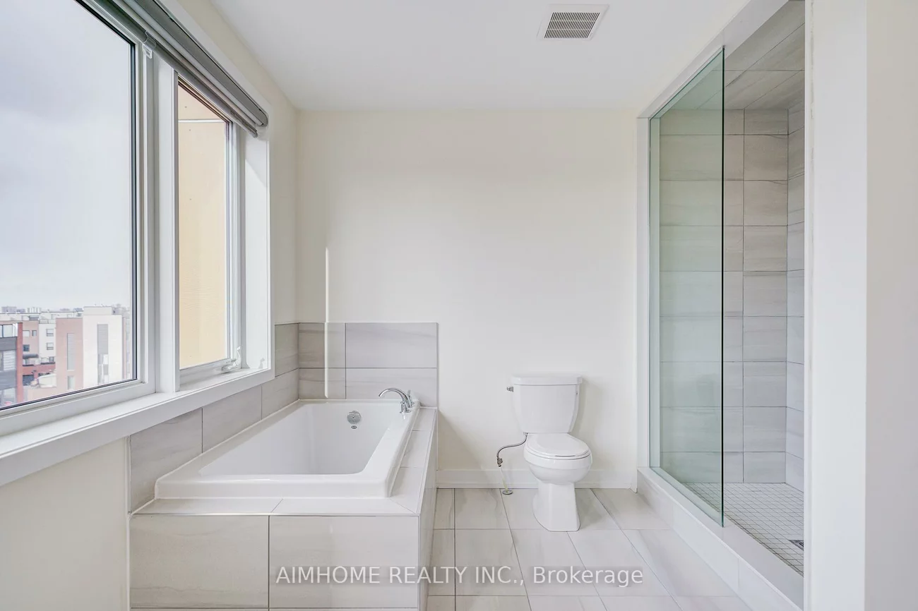 135, Frederick Tisdale, Downsview-Roding-CFB, Toronto