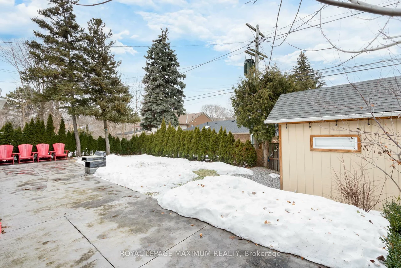 55, Ashmount, Willowridge-Martingrove-Richview, Toronto