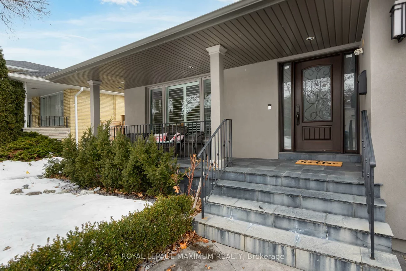 55, Ashmount, Willowridge-Martingrove-Richview, Toronto