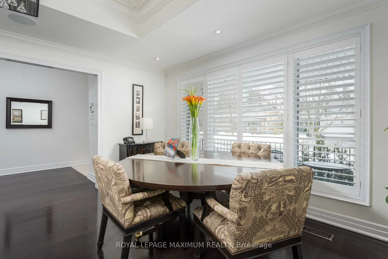 55, Ashmount, Willowridge-Martingrove-Richview, Toronto