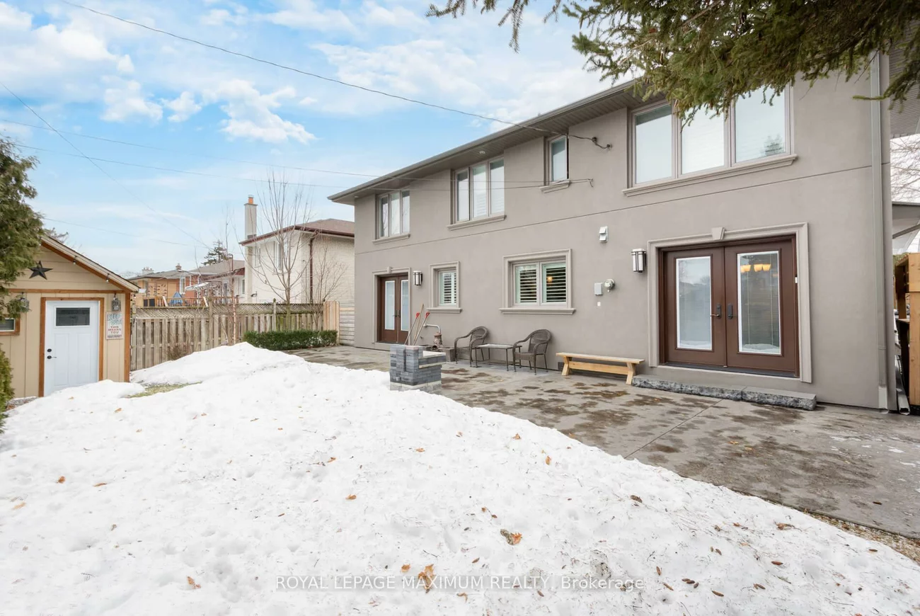 55, Ashmount, Willowridge-Martingrove-Richview, Toronto