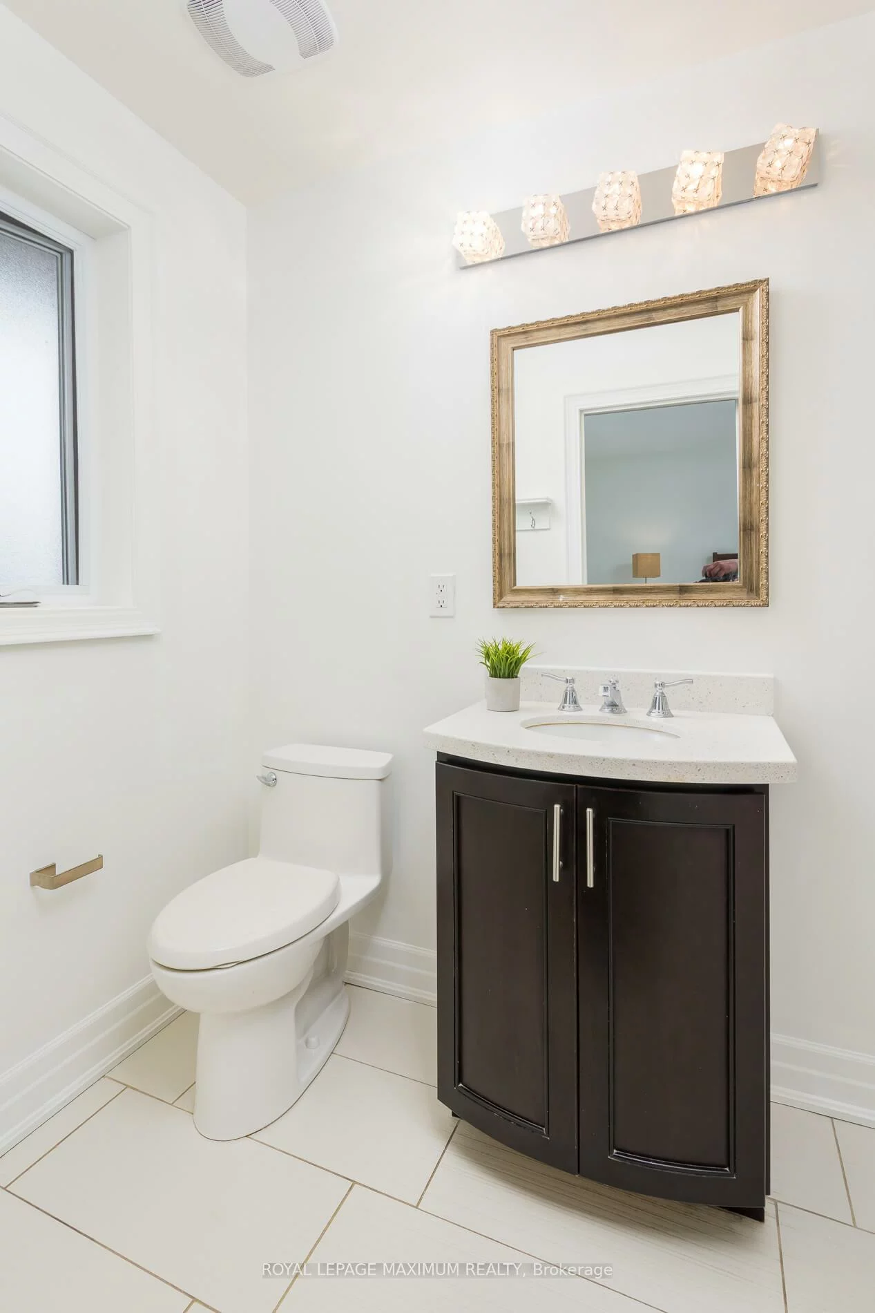 55, Ashmount, Willowridge-Martingrove-Richview, Toronto