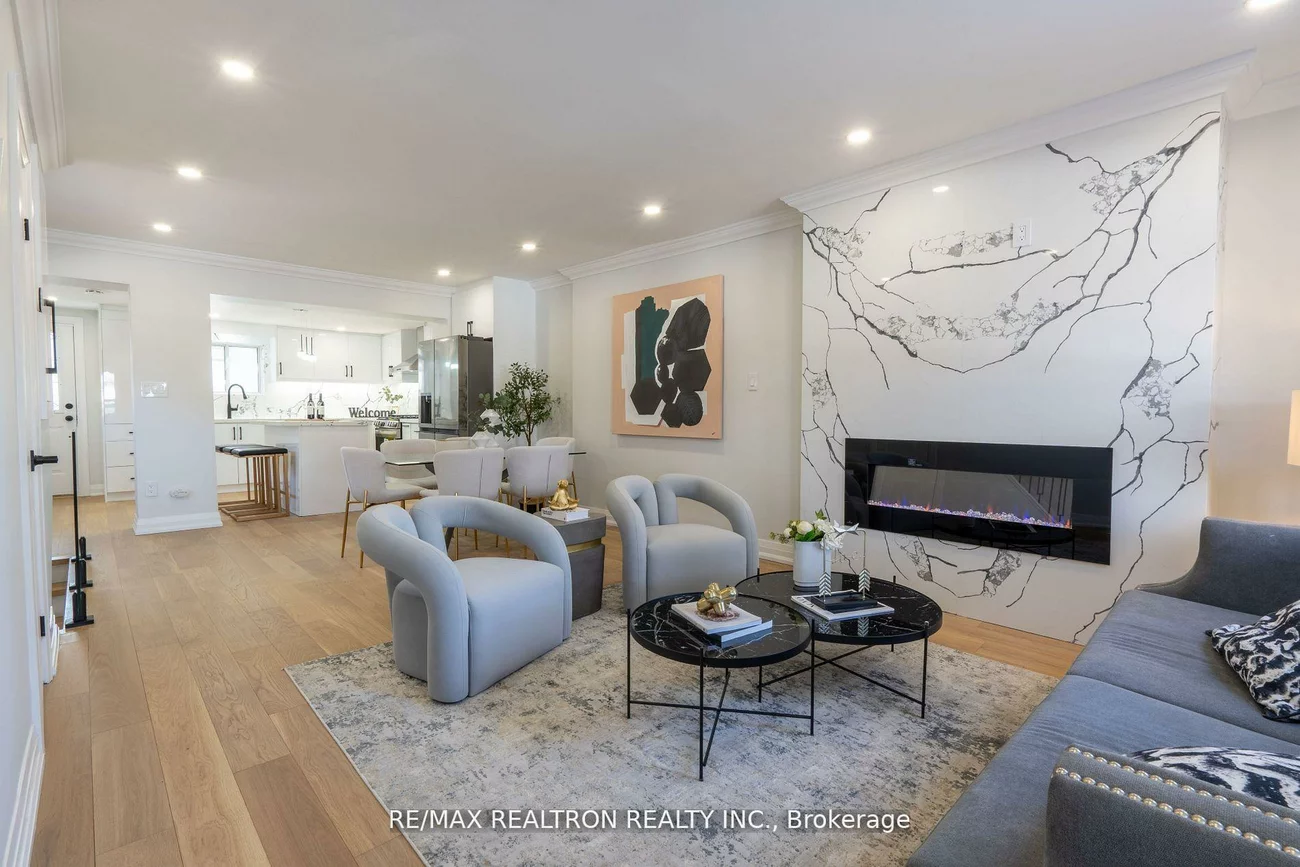 77, Hatherley, Caledonia-Fairbank, Toronto