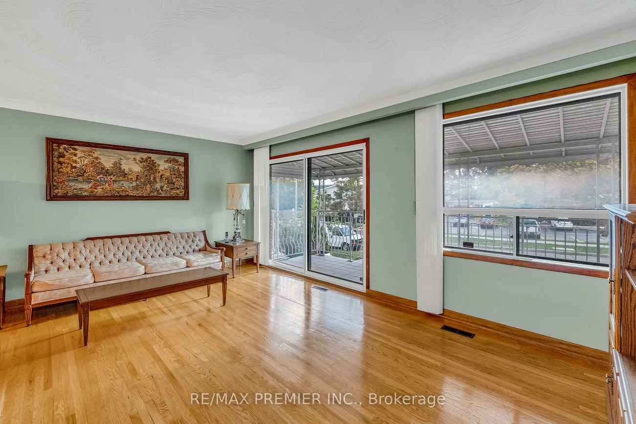 91, Hucknall, York University Heights, Toronto