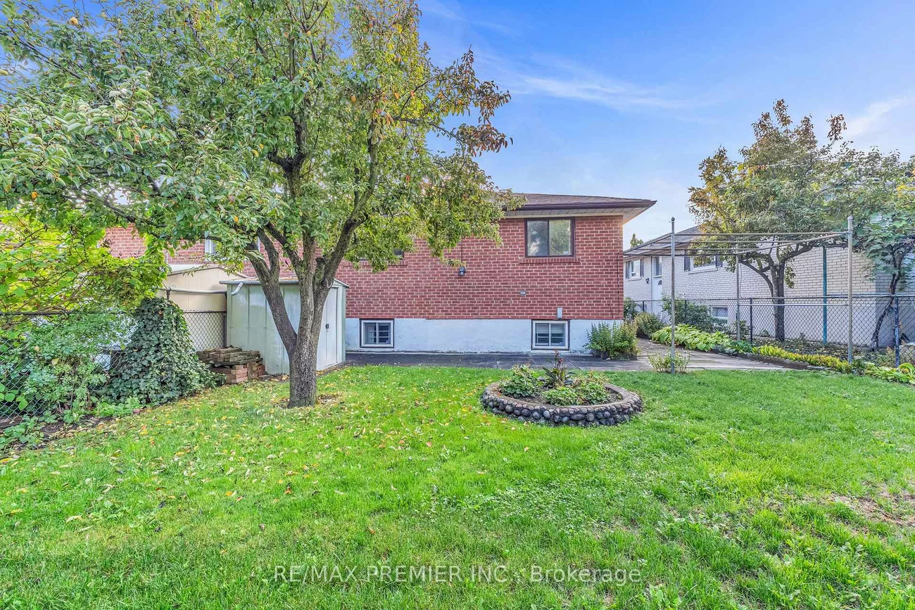 91, Hucknall, York University Heights, Toronto