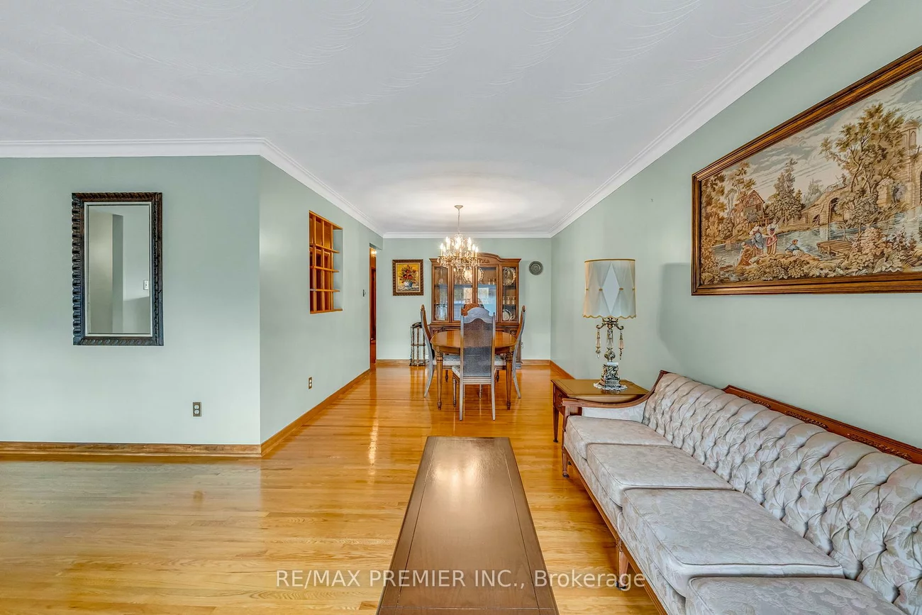 91, Hucknall, York University Heights, Toronto