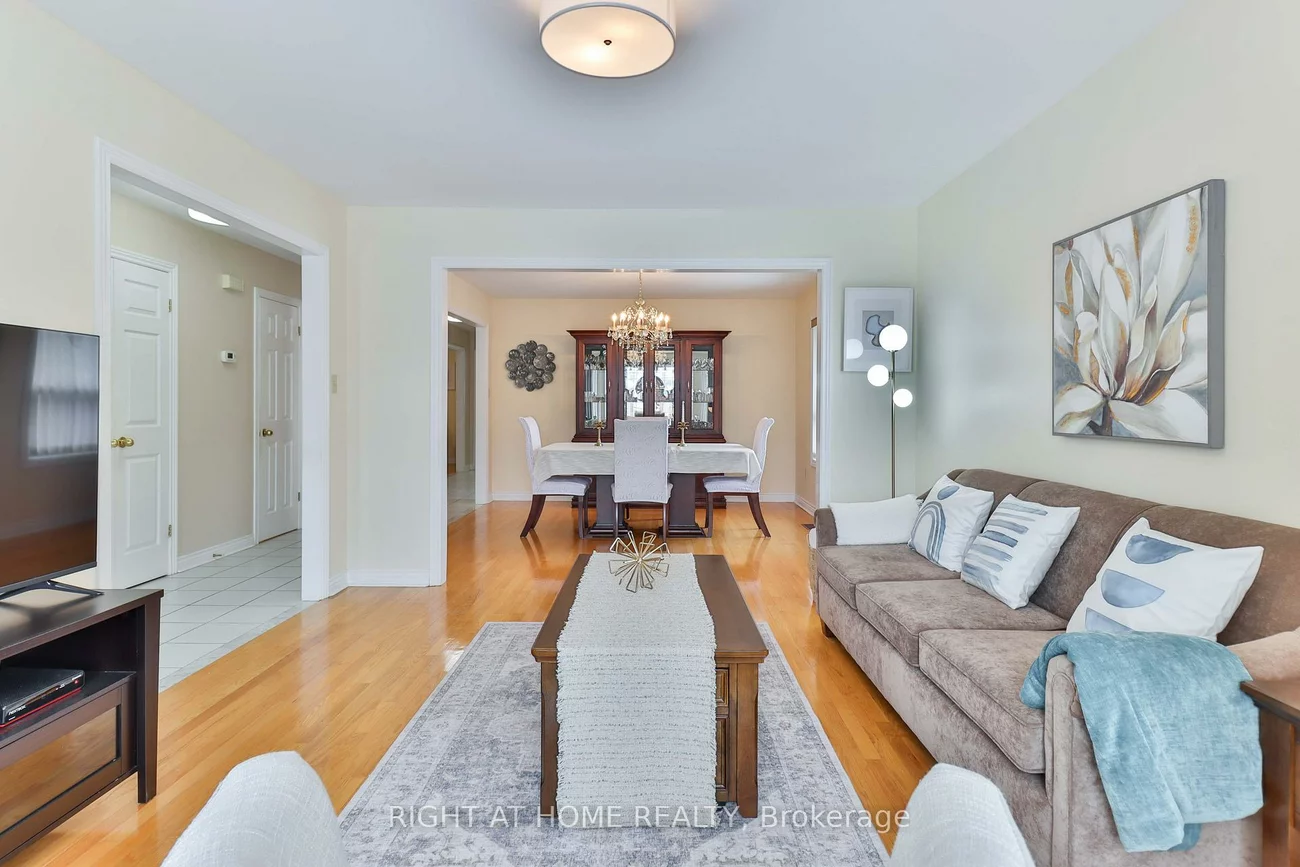 459, Maple Leaf, Maple Leaf, Toronto