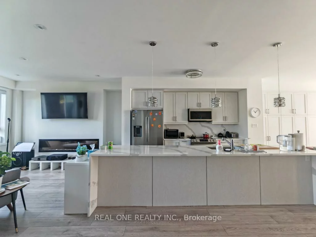 19, Woodstream, West Humber-Clairville, Toronto