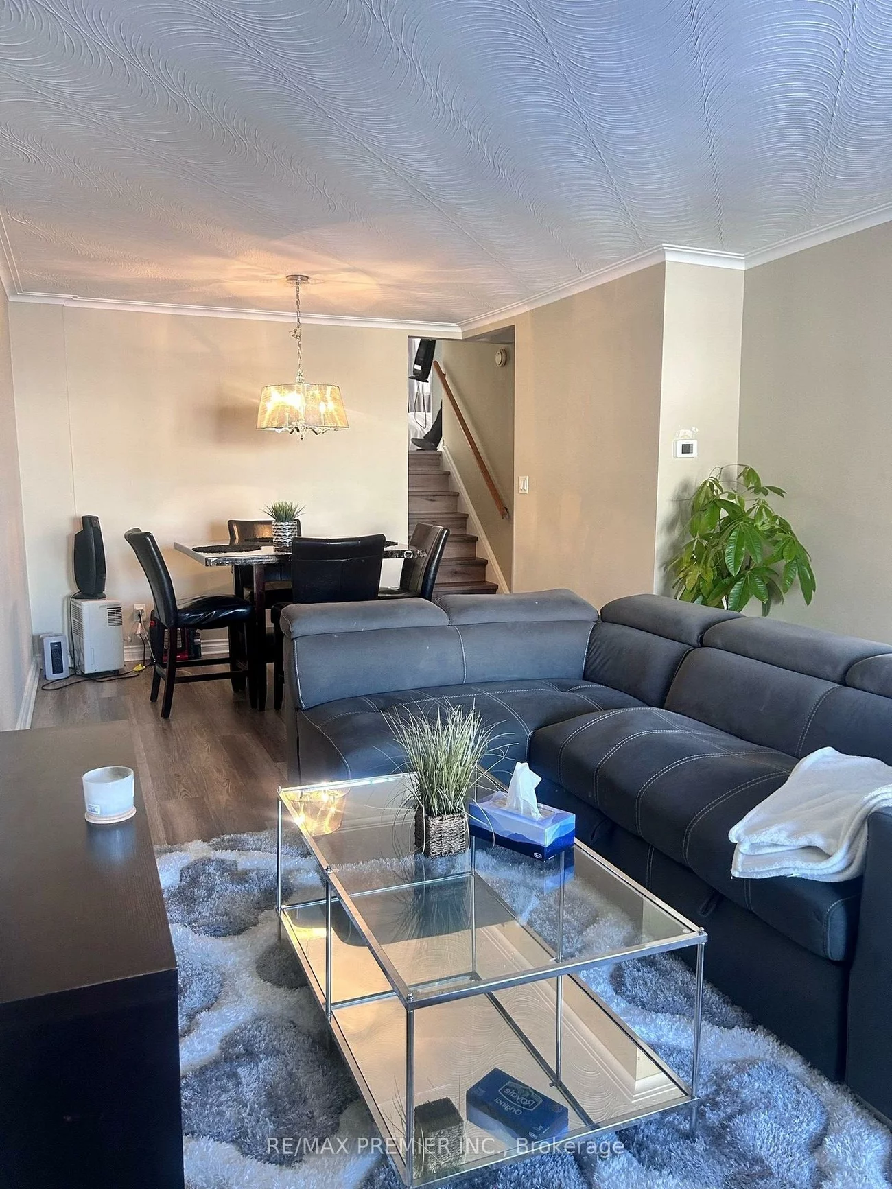 15, Lantos, Downsview-Roding-CFB, Toronto