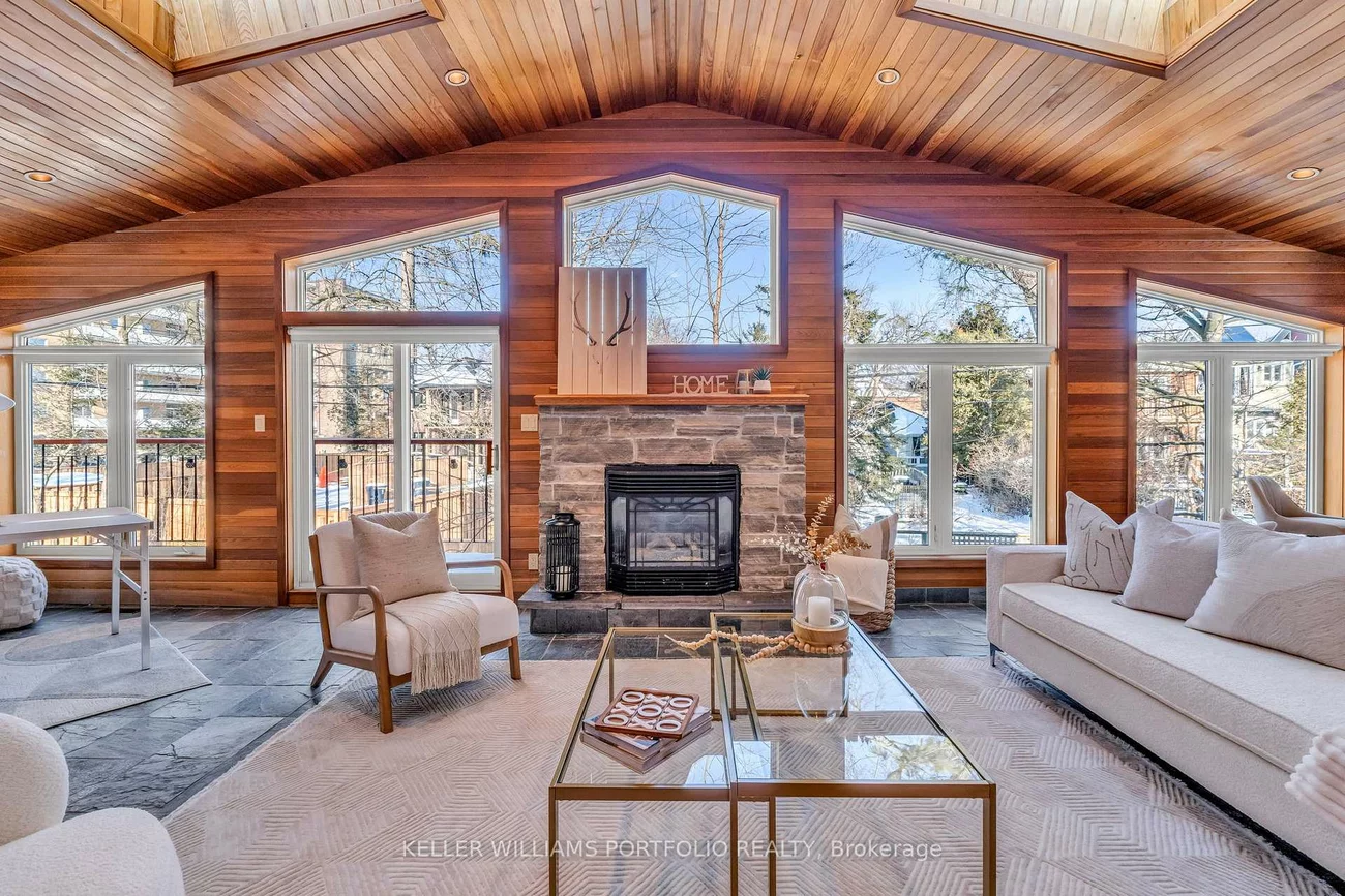 200, Lake Promenade, Long Branch, Toronto