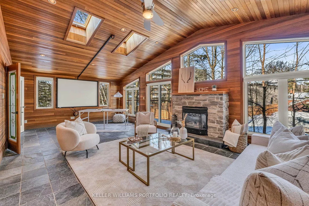 200, Lake Promenade, Long Branch, Toronto