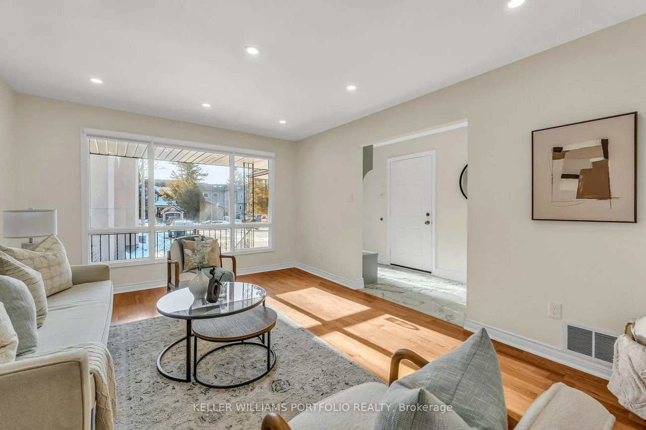 200, Lake Promenade, Long Branch, Toronto