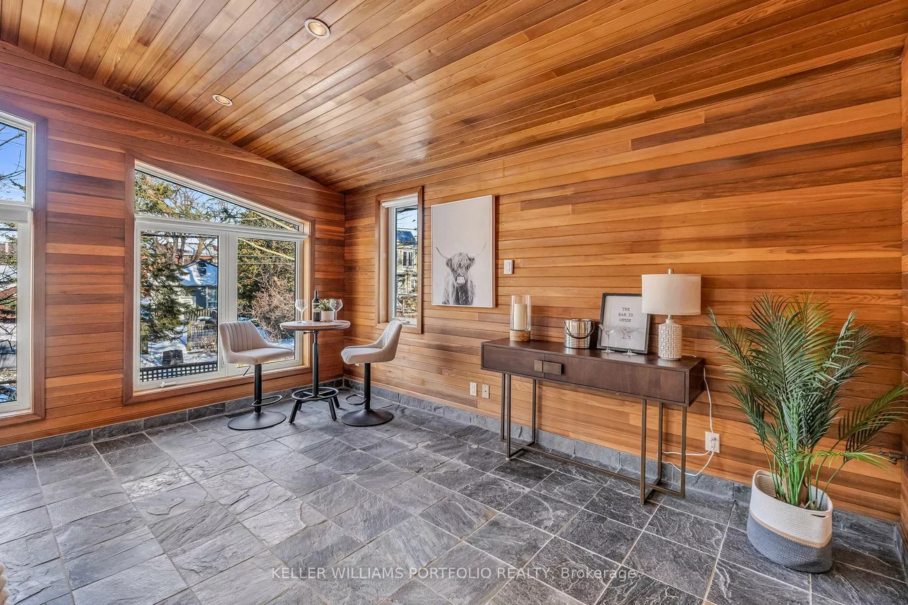 200, Lake Promenade, Long Branch, Toronto