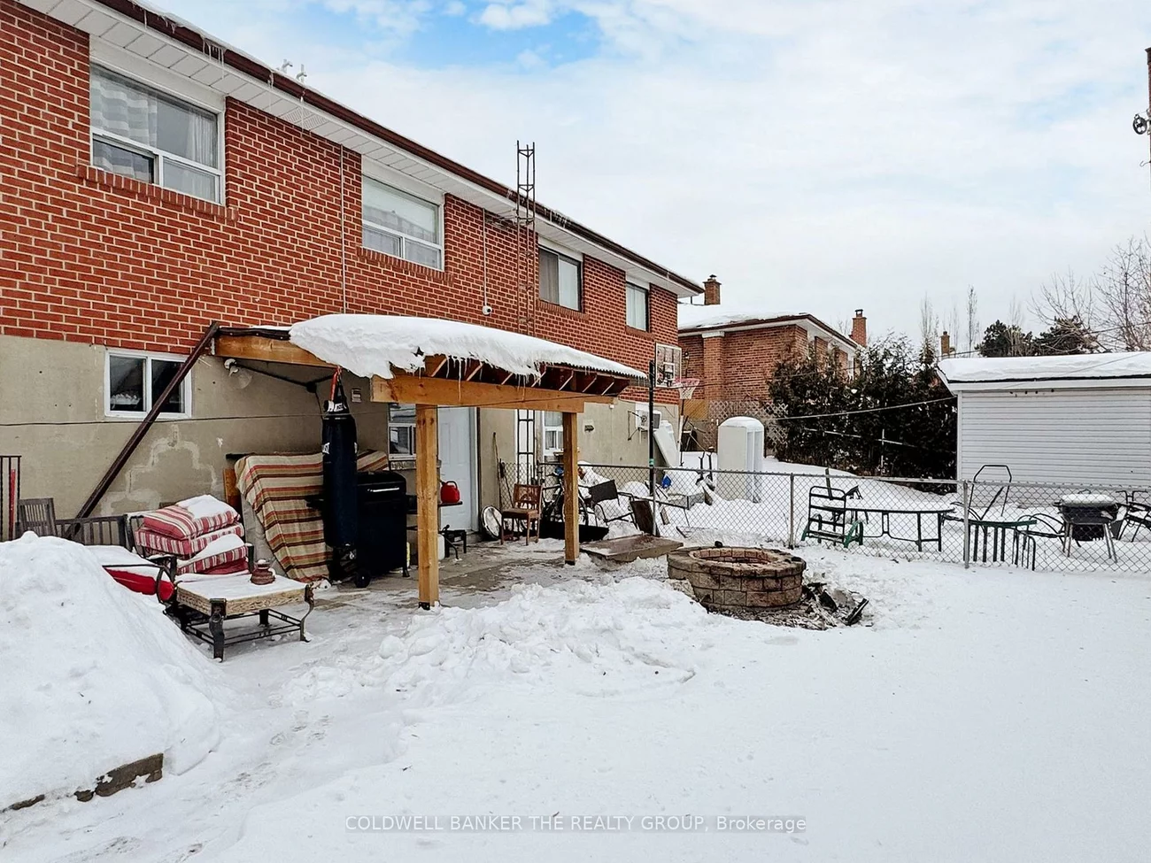 2925, Islington, Humber Summit, Toronto