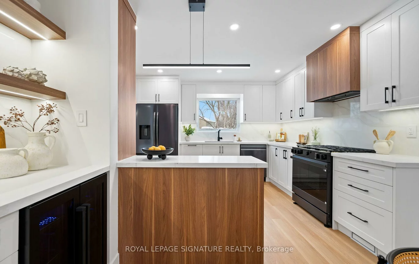 23, Lafferty, Eringate-Centennial-West Deane, Toronto