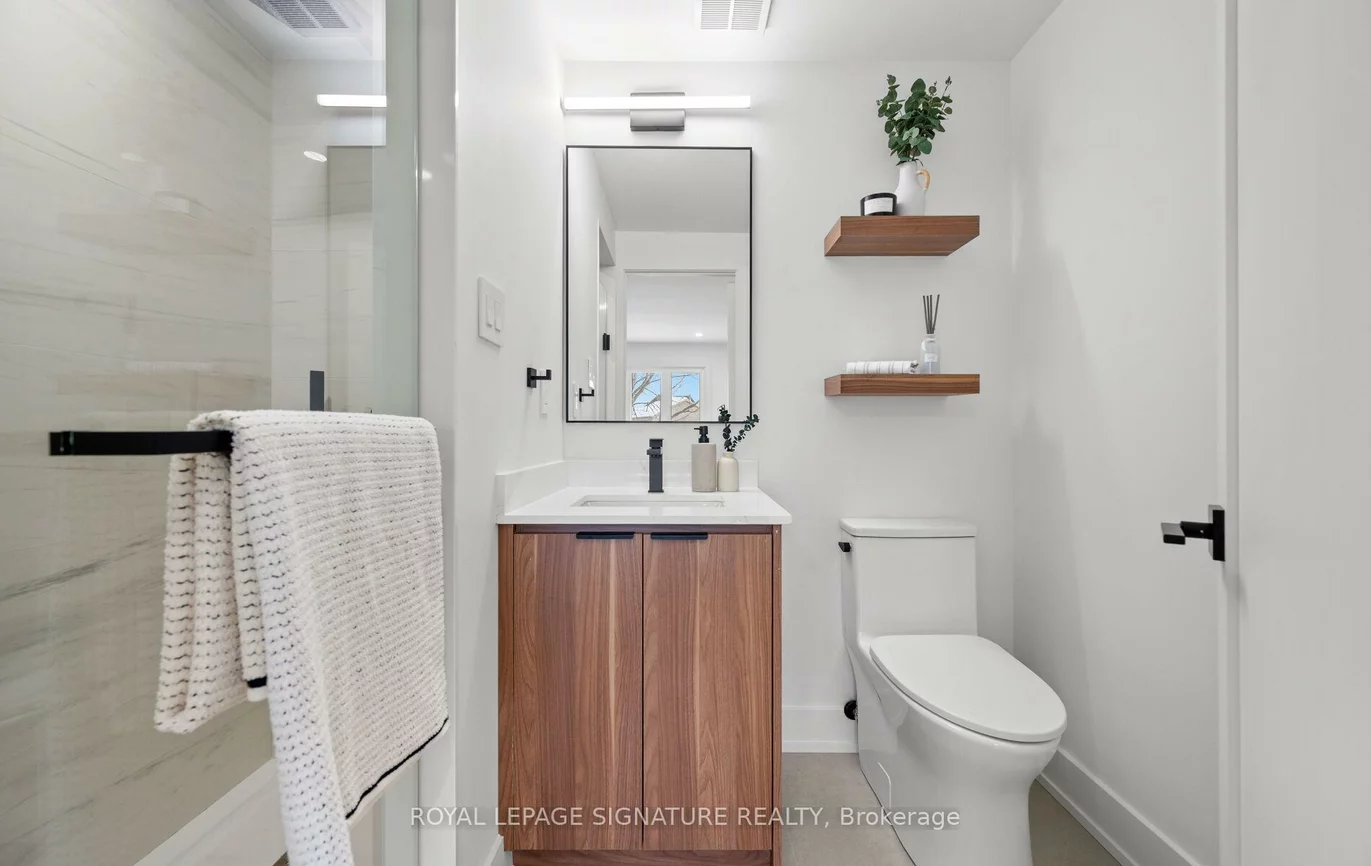 23, Lafferty, Eringate-Centennial-West Deane, Toronto