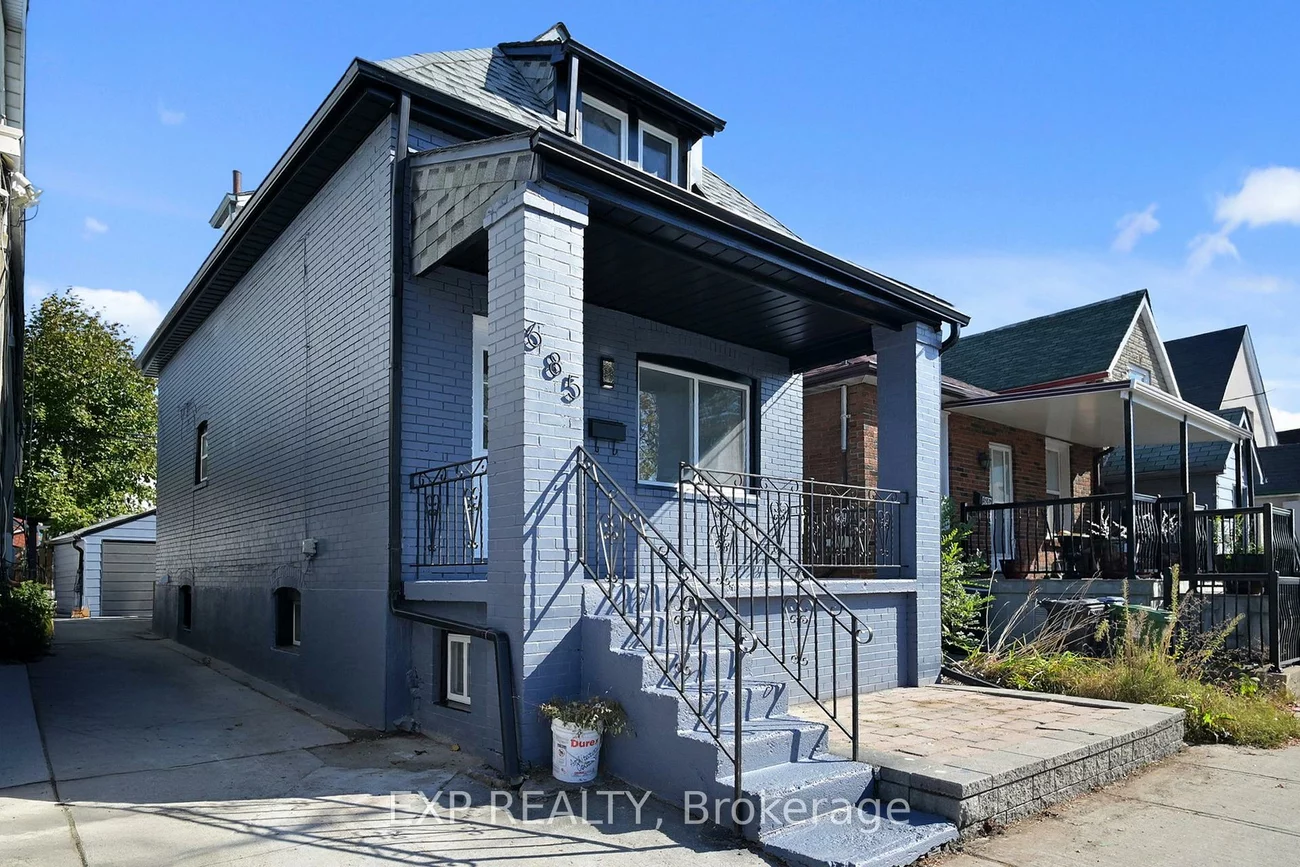 685, Jane, Rockcliffe-Smythe, Toronto