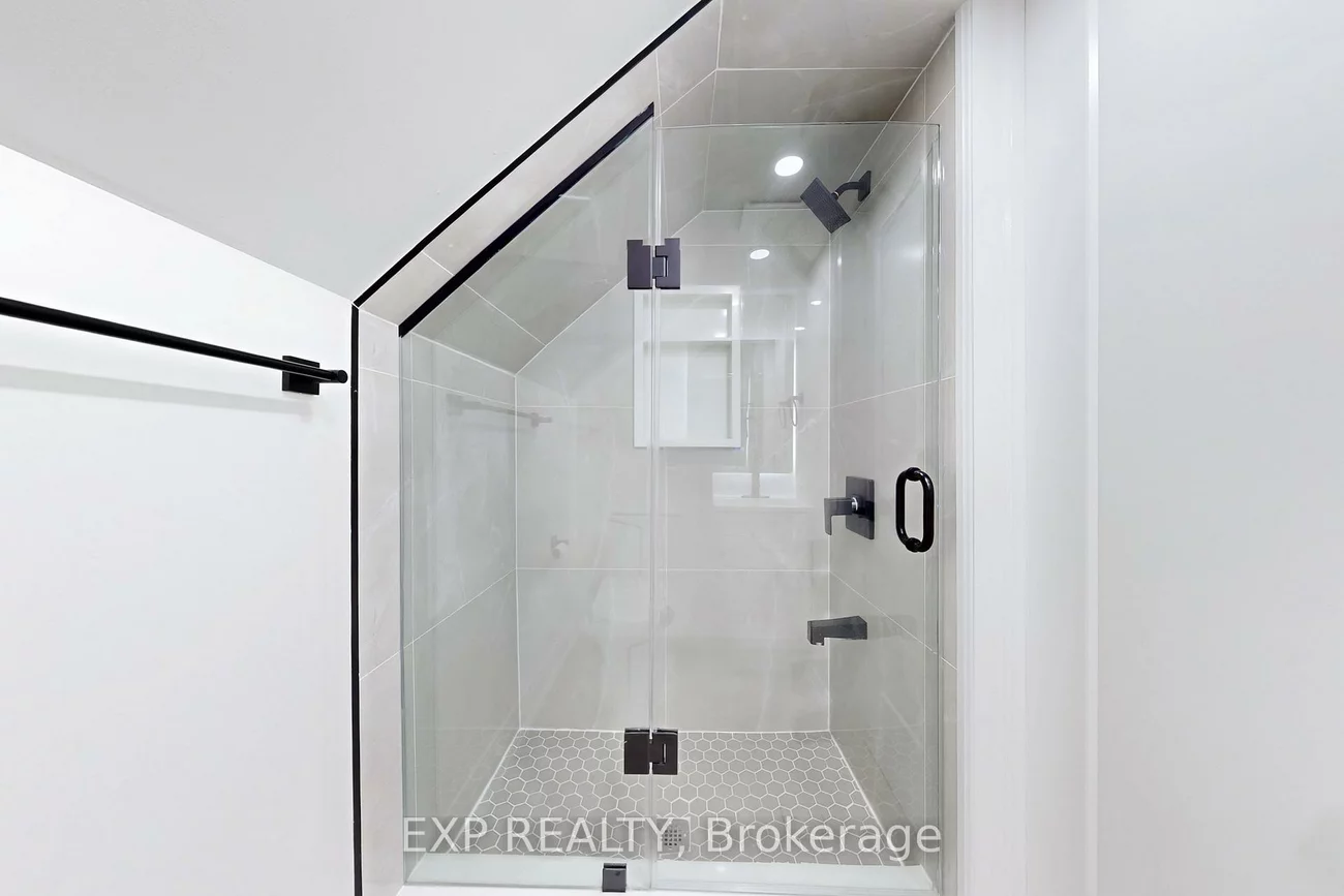 685, Jane, Rockcliffe-Smythe, Toronto