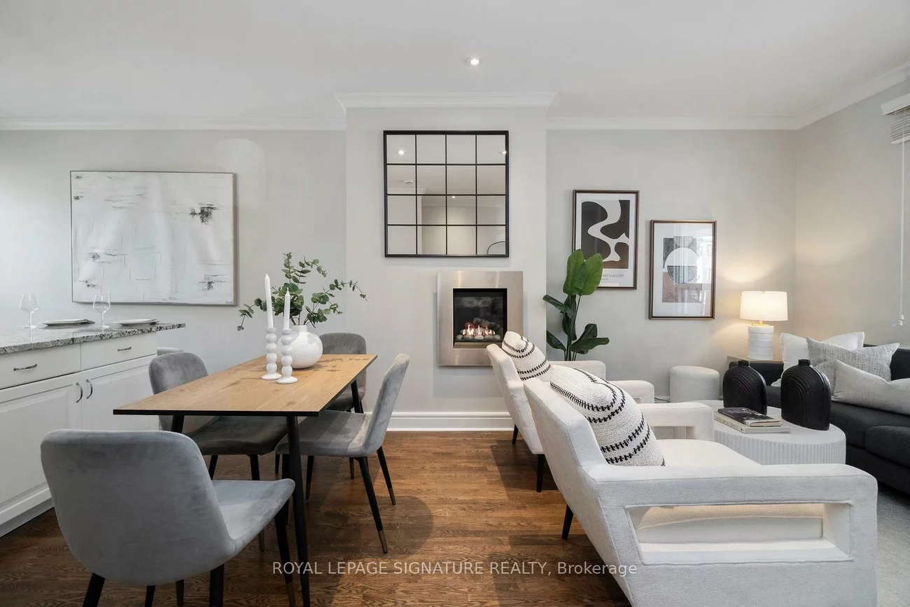 215, Yarmouth, Dovercourt-Wallace Emerson-Junction, Toronto