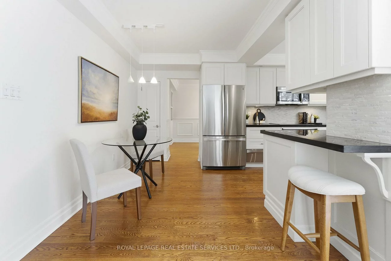 17, Elstree, Edenbridge-Humber Valley, Toronto