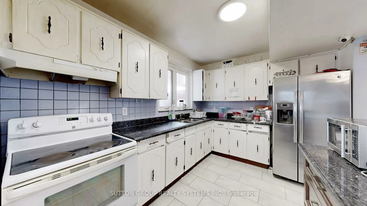 30, Coronado, Humbermede, Toronto