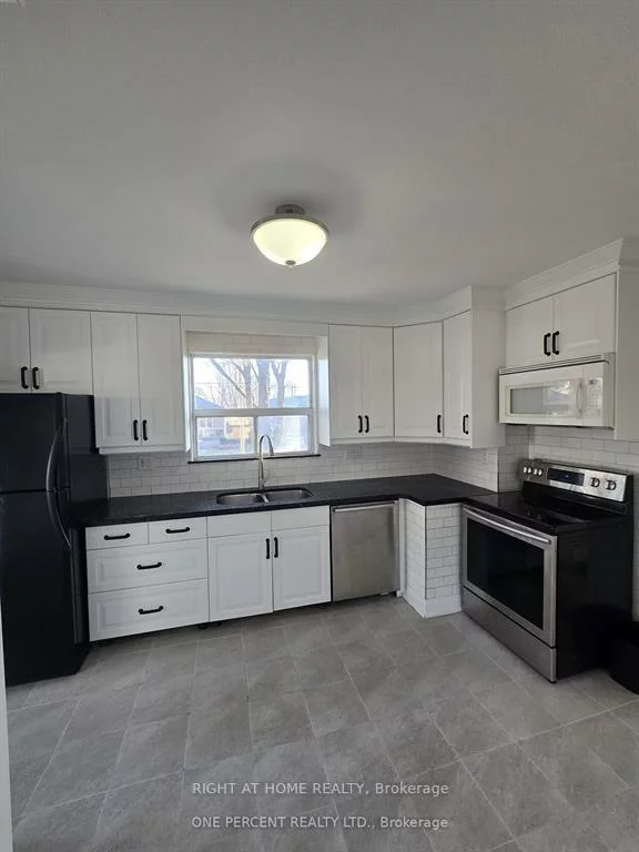 70, Bunnell, Downsview-Roding-CFB, Toronto