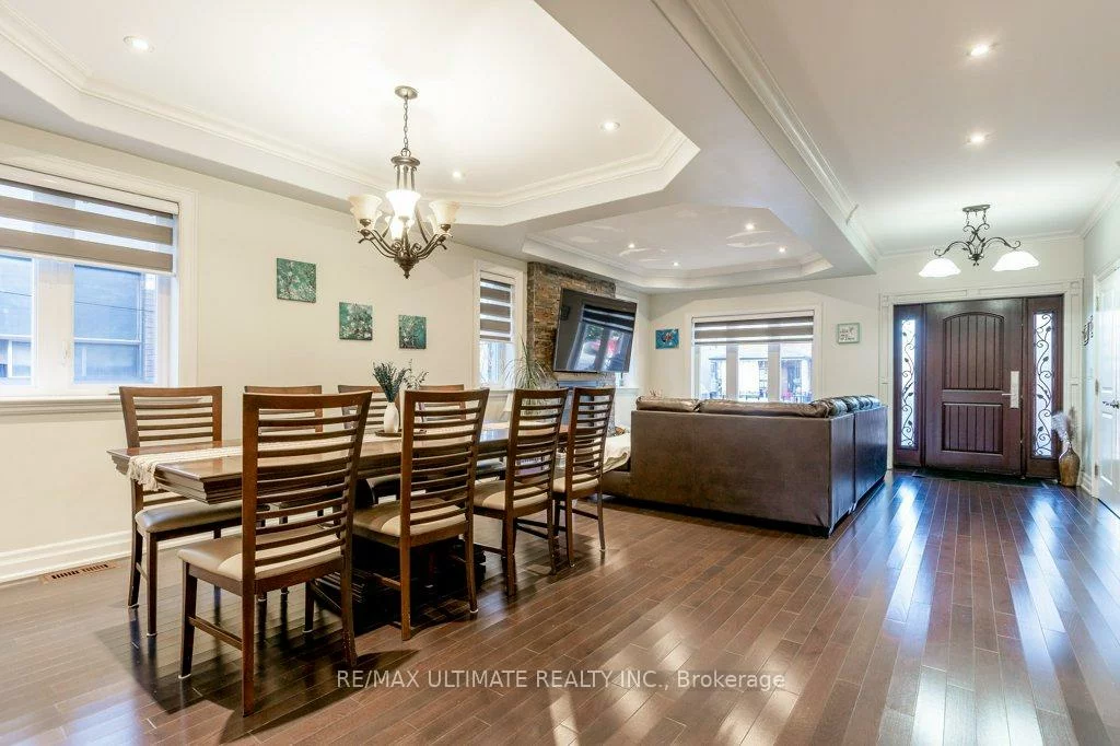 21, Thornton, Caledonia-Fairbank, Toronto