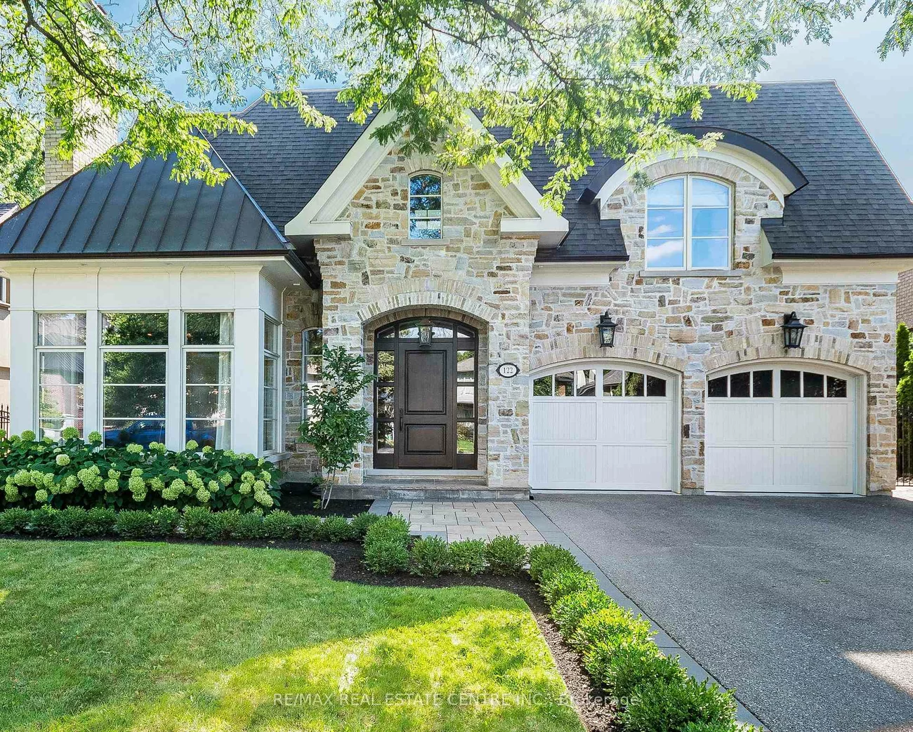 122, Wimbleton, Edenbridge-Humber Valley, Toronto